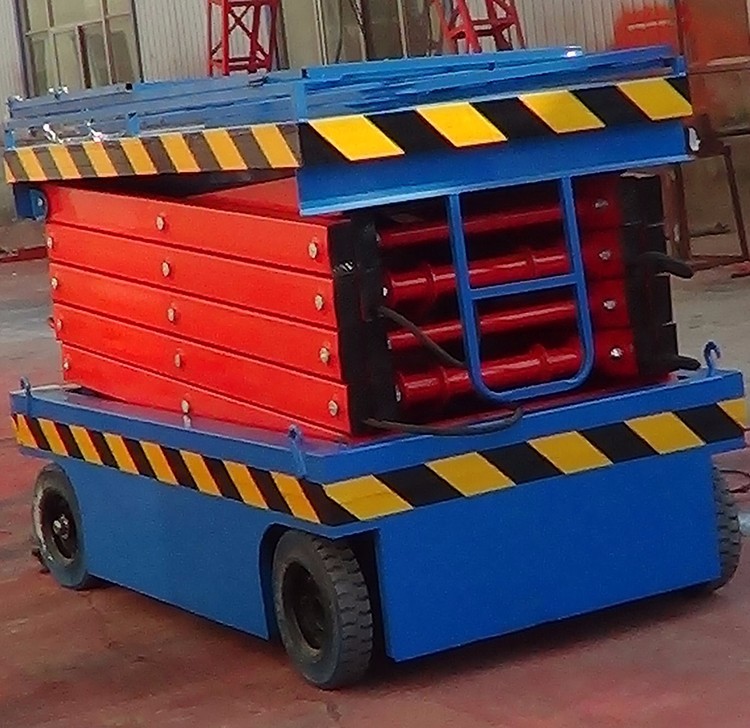 自行走式升降平臺(tái)